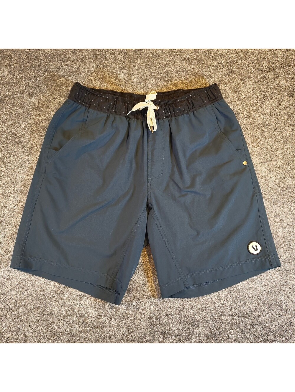 Vuori Men's Small Athletic Shorts Dark Gray Polka Dot Waistband Kore Gym